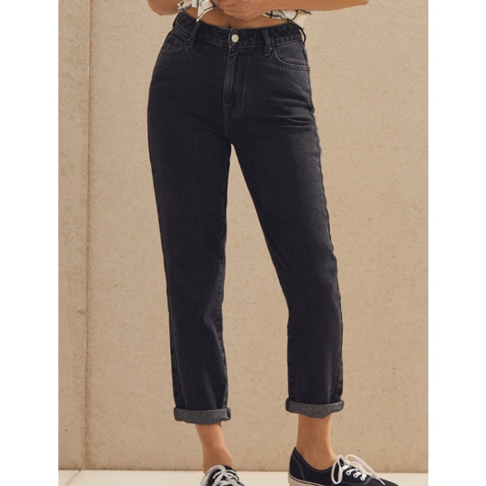 PacSun throwback black mom jeans